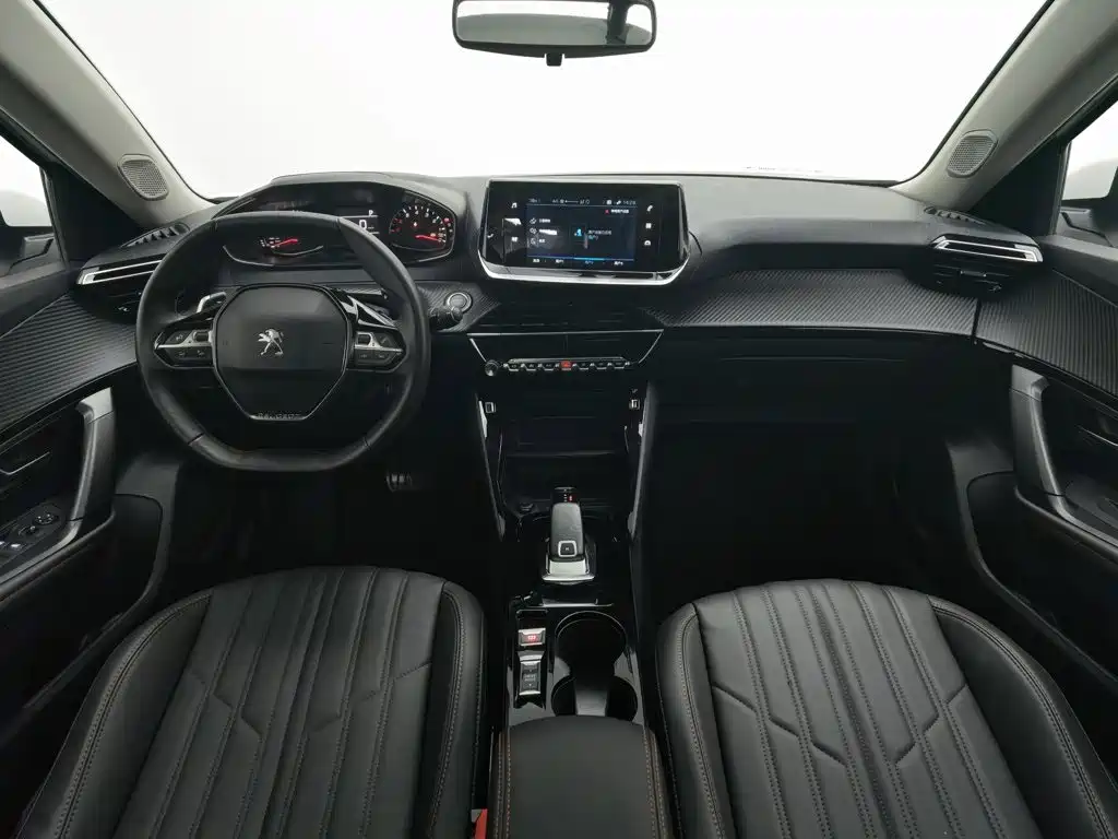 Peugeot 2008 — миниатюра 5