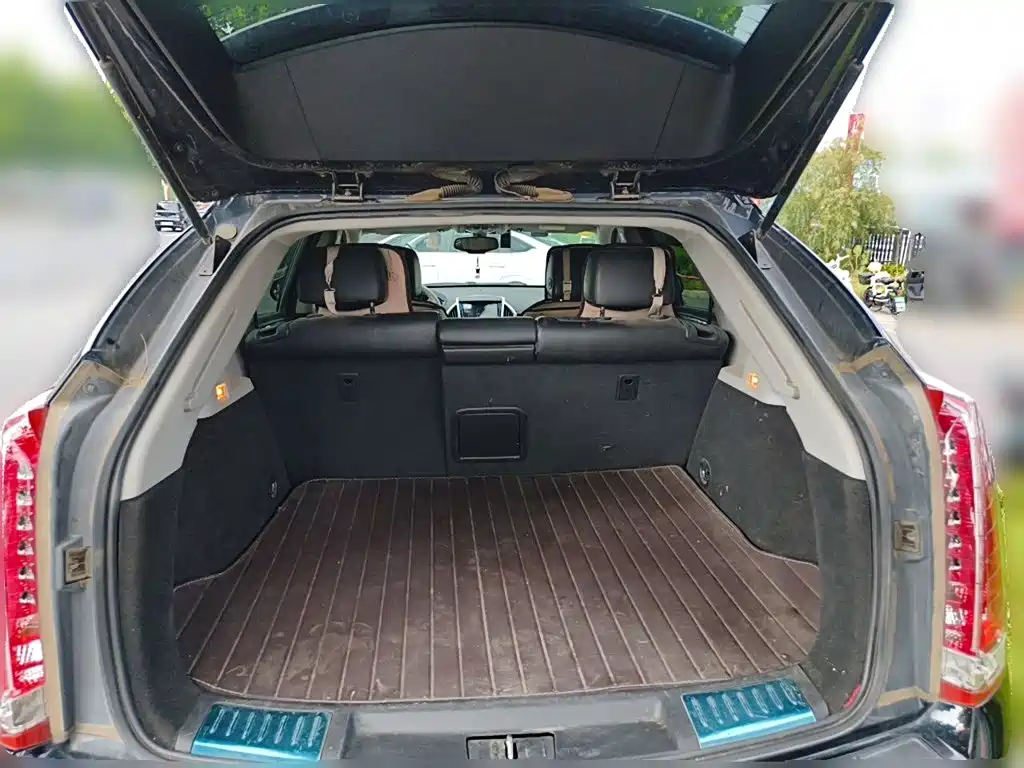 Cadillac SRX — миниатюра 15