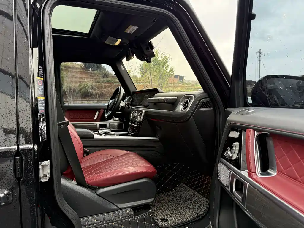 Mercedes-Benz G-Class — миниатюра 6