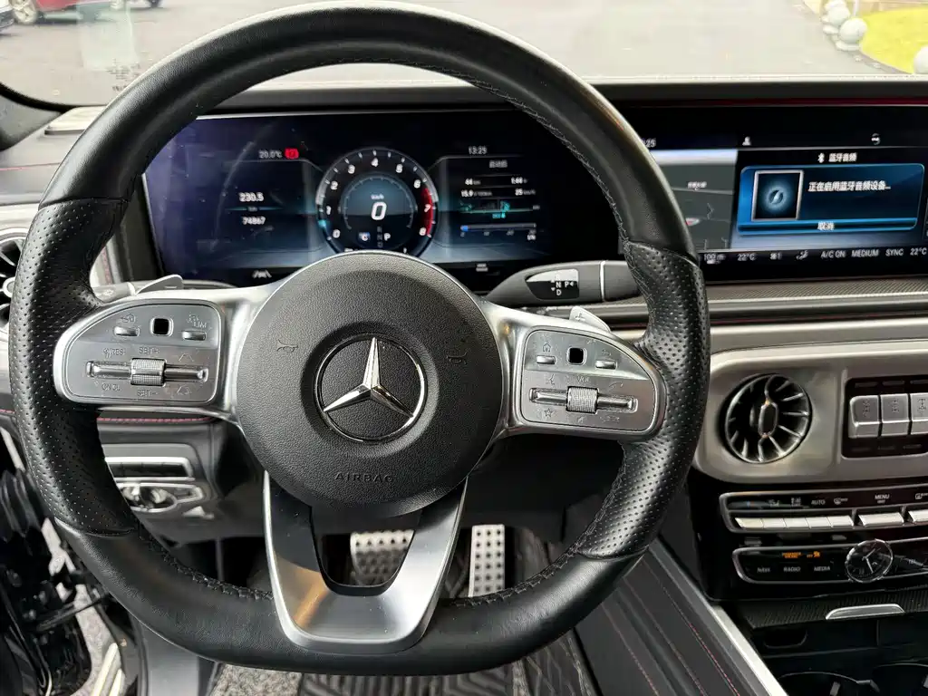 Mercedes-Benz G-Class — миниатюра 14
