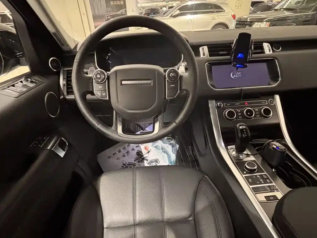 Land Rover Sport — миниатюра 11