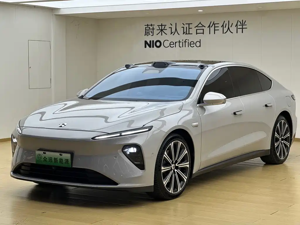 NIO ET7