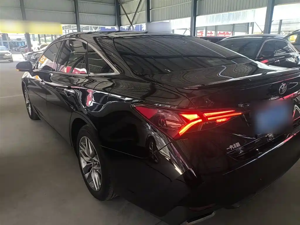 Toyota Avalon 2021 2.5L Luxury