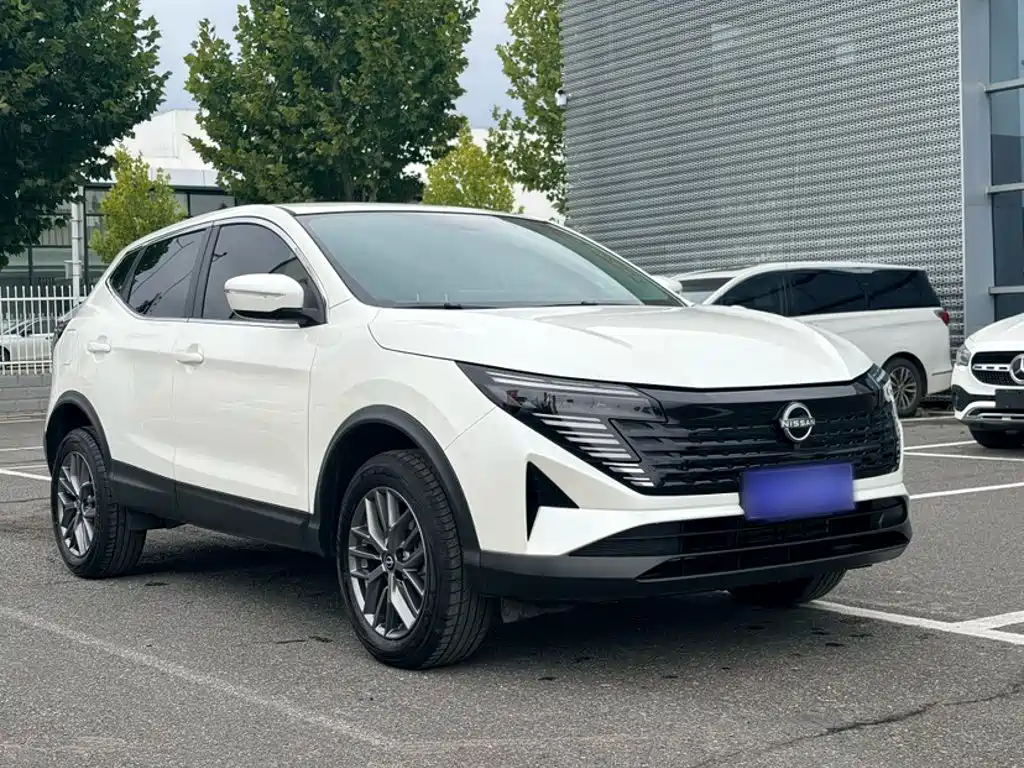 Nissan Qashqai — миниатюра 7