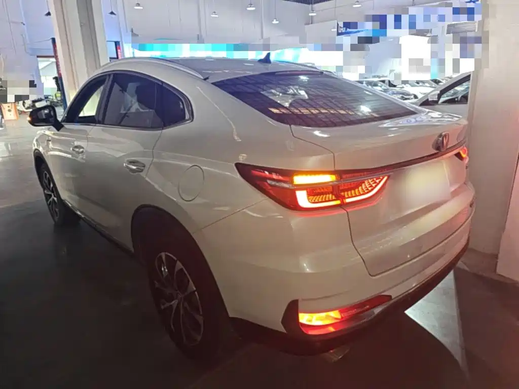 Changan CS85 COUPE — миниатюра 5