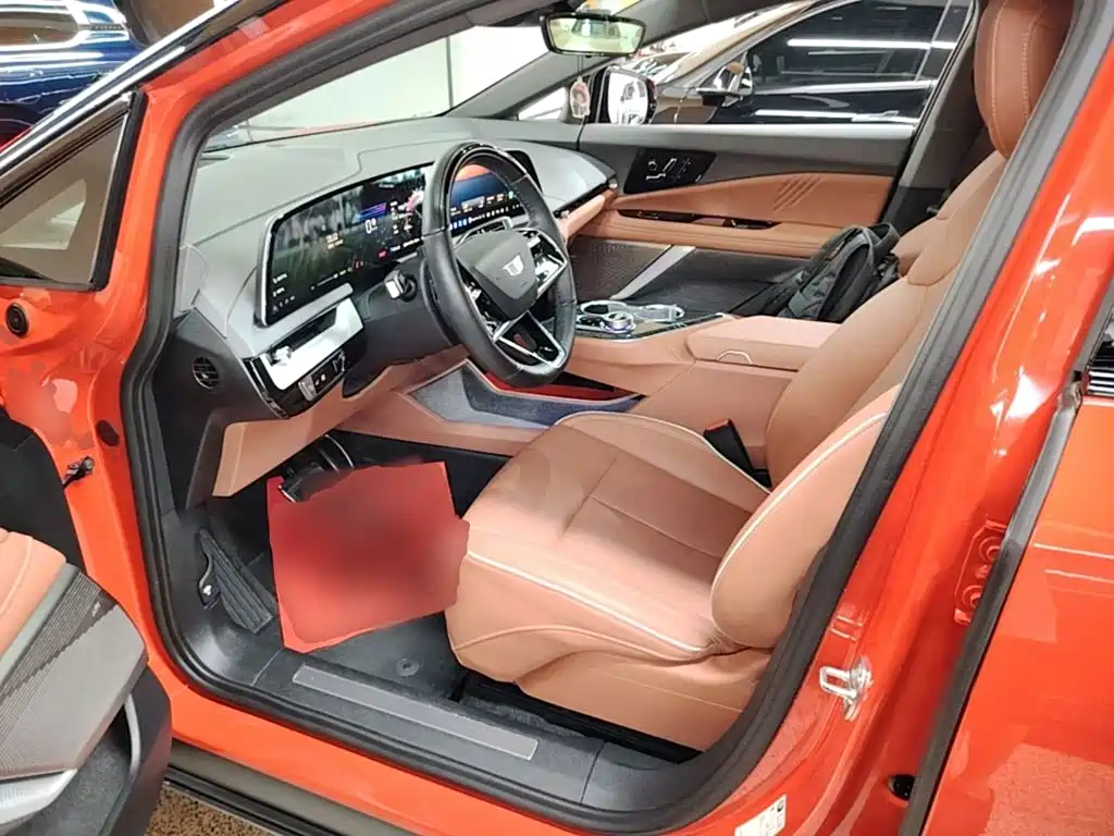 Cadillac IQ — миниатюра 15
