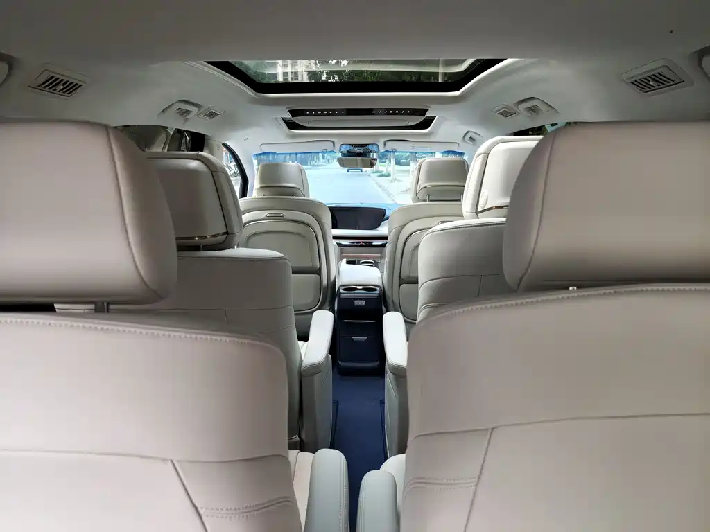 BUICK GL8 NEW ENERGY