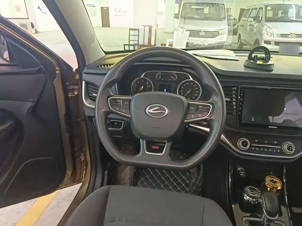 Landwind X2 1.6L Auto Dynamic Sharp Edition, фото 11