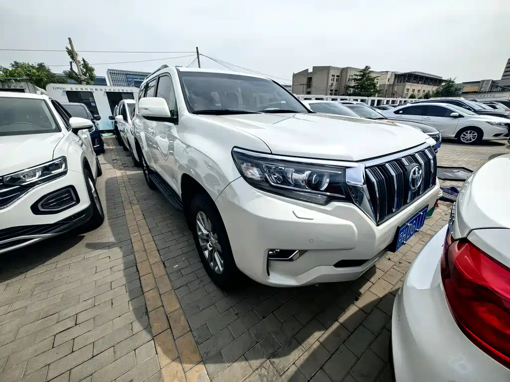 Купить Toyota Prado