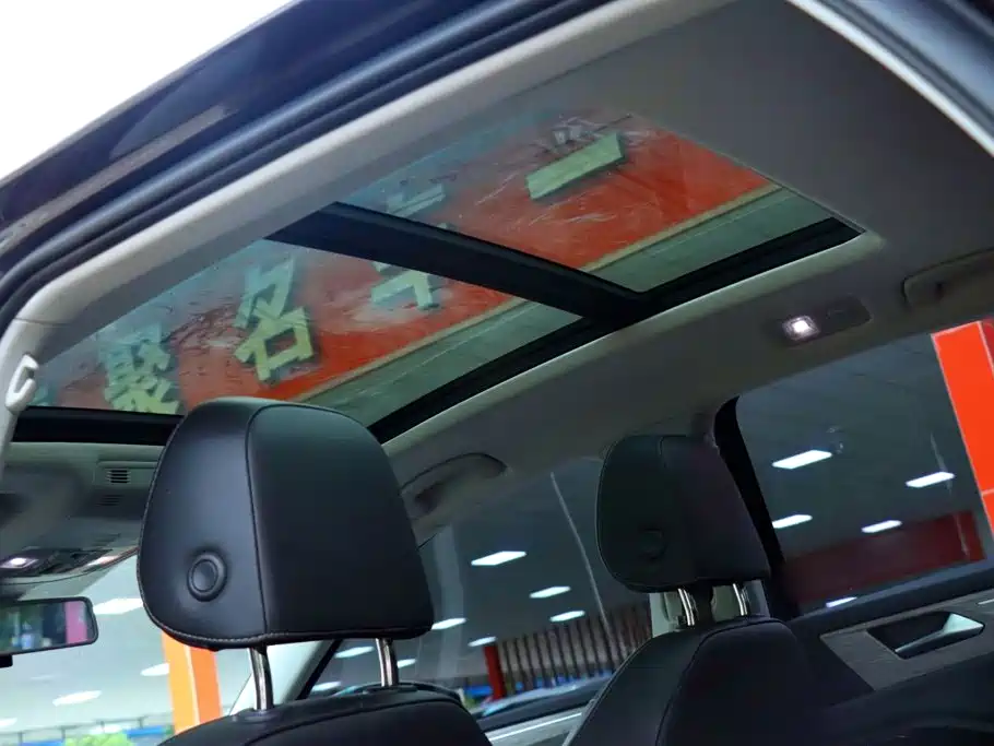 Volkswagen Sagitar — миниатюра 15