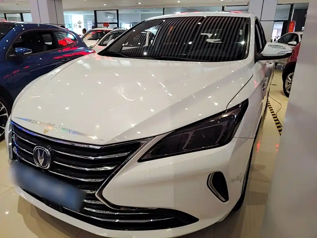 Changan Eado XT — миниатюра 2