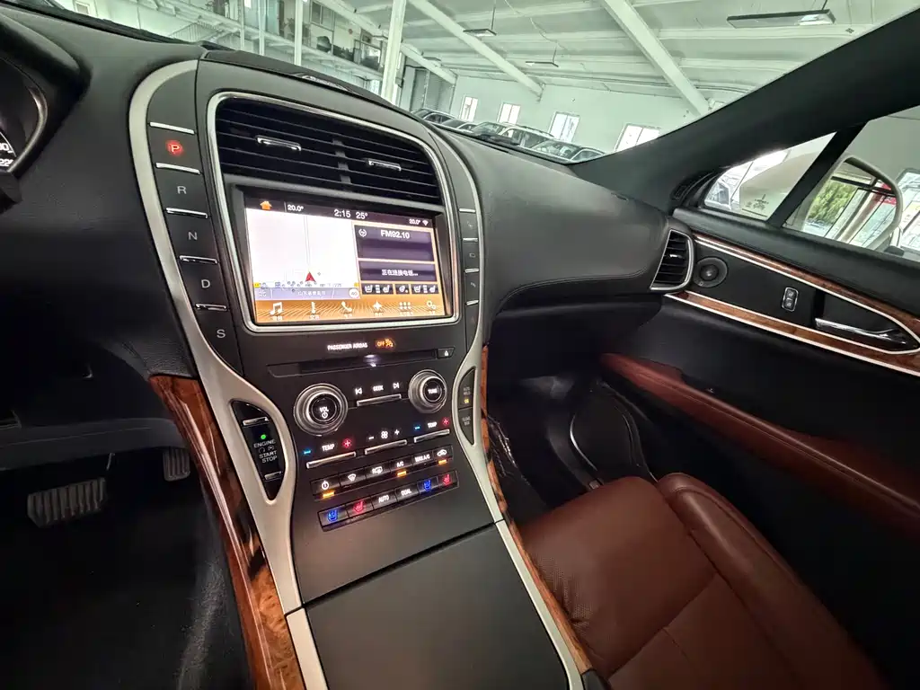 Lincoln MKX — миниатюра 10