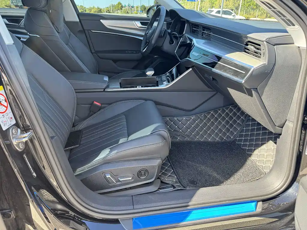 Audi A6L — миниатюра 8