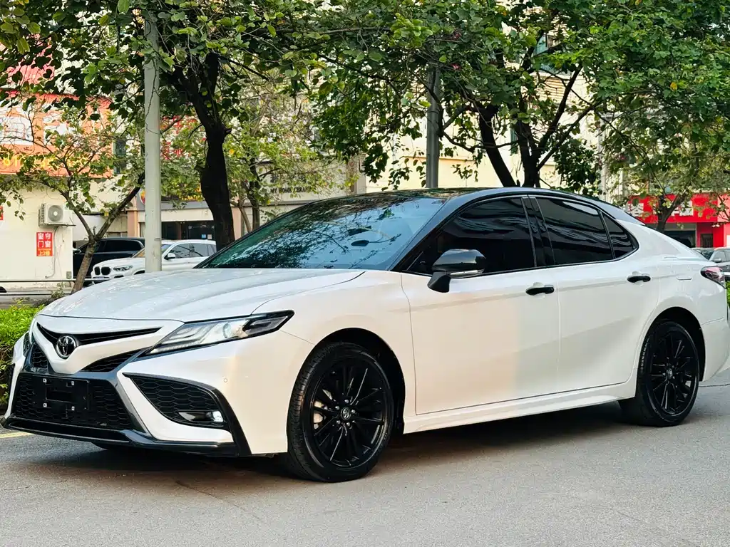 Toyota Camry 2023