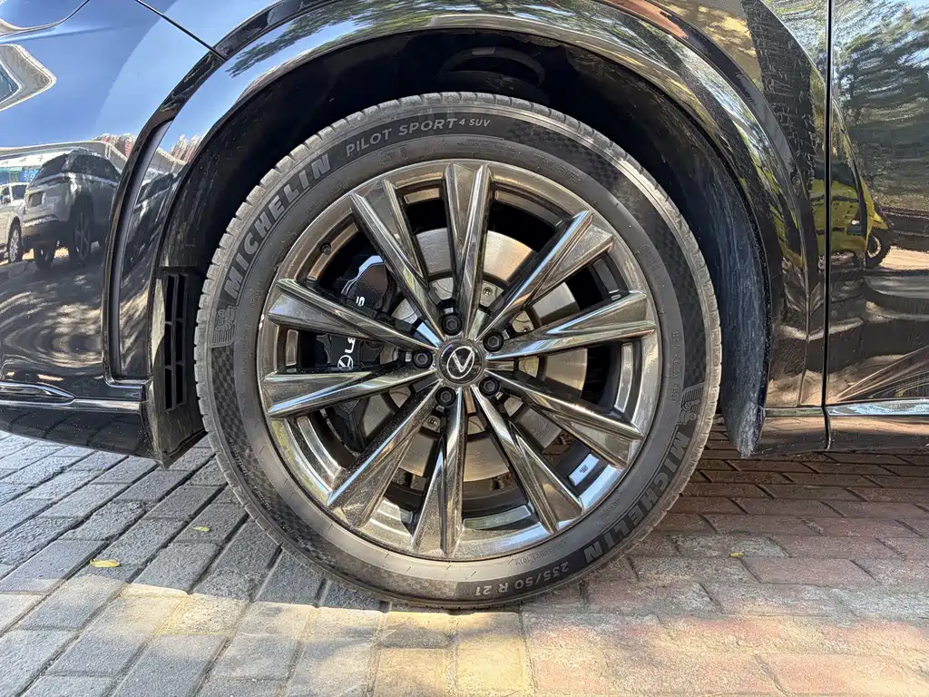Lexus RX — миниатюра 13