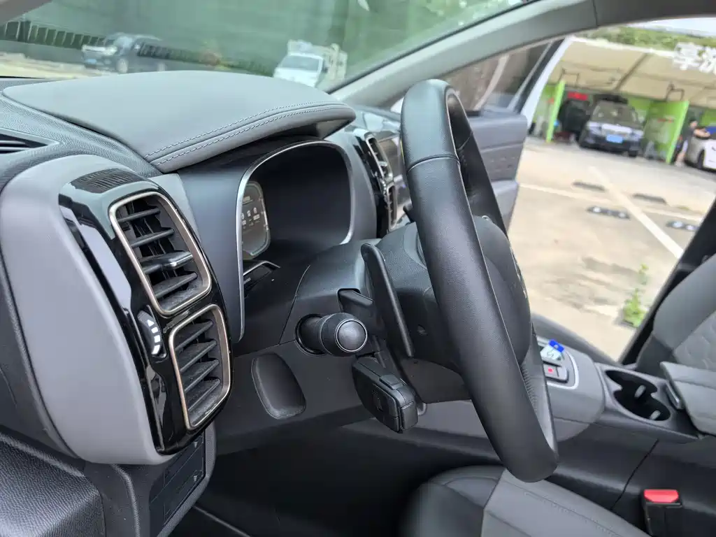 Citroen C5 AIRCROSS — миниатюра 29