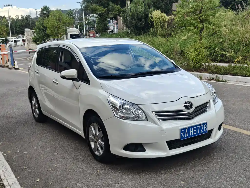 Toyota Verso — миниатюра 3