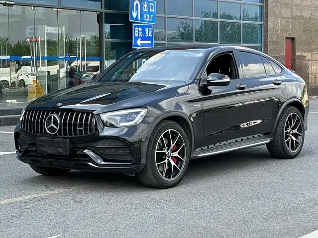 MERCEDES BENZ GLC COUPE AMG