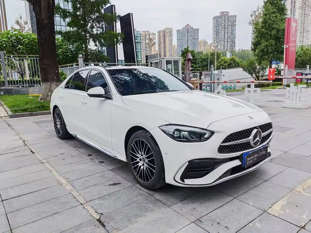 奔驰C级 2024款 C 260 L 运动版 2024