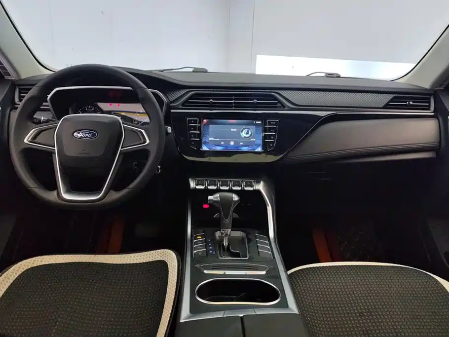 Ford Territory — миниатюра 12