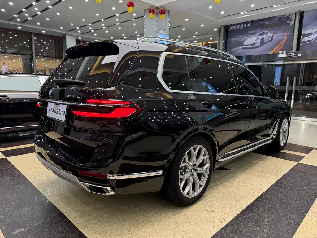 BMW X7 2023 — фото 27
