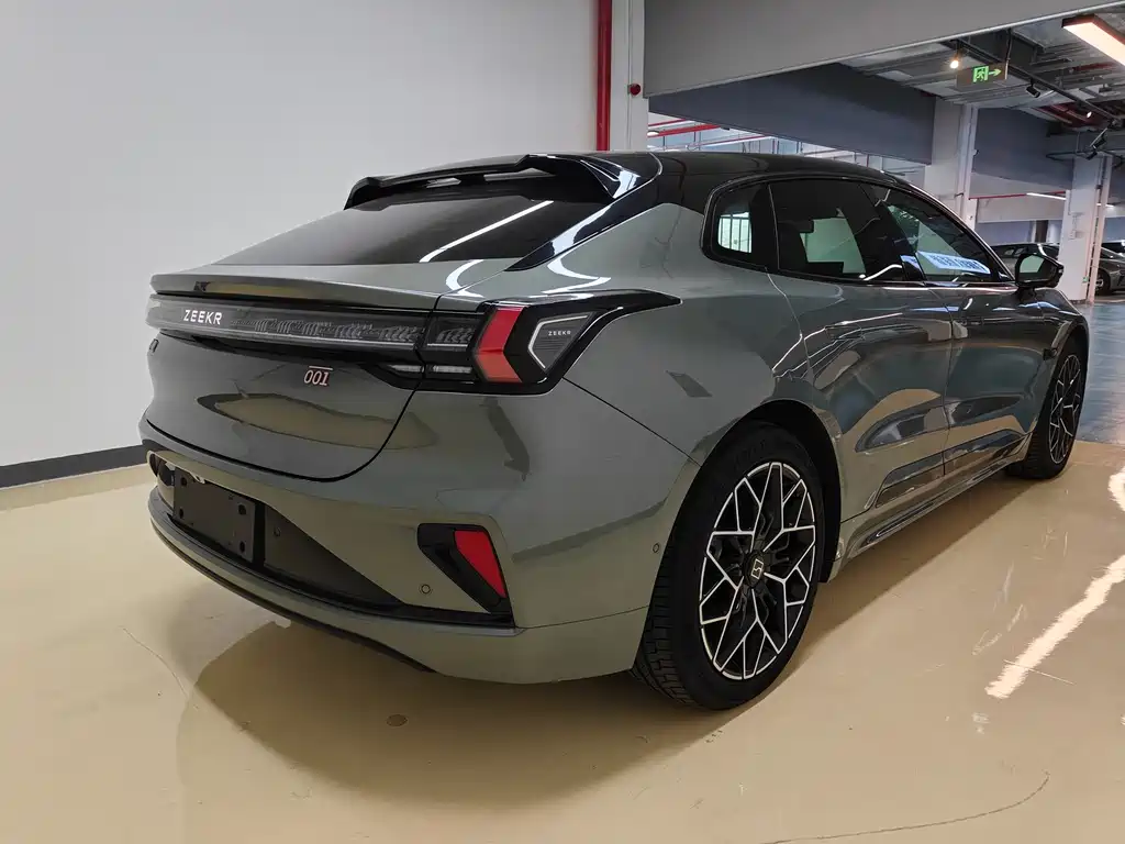 ZEEKR EXTREME KRYPTON 001