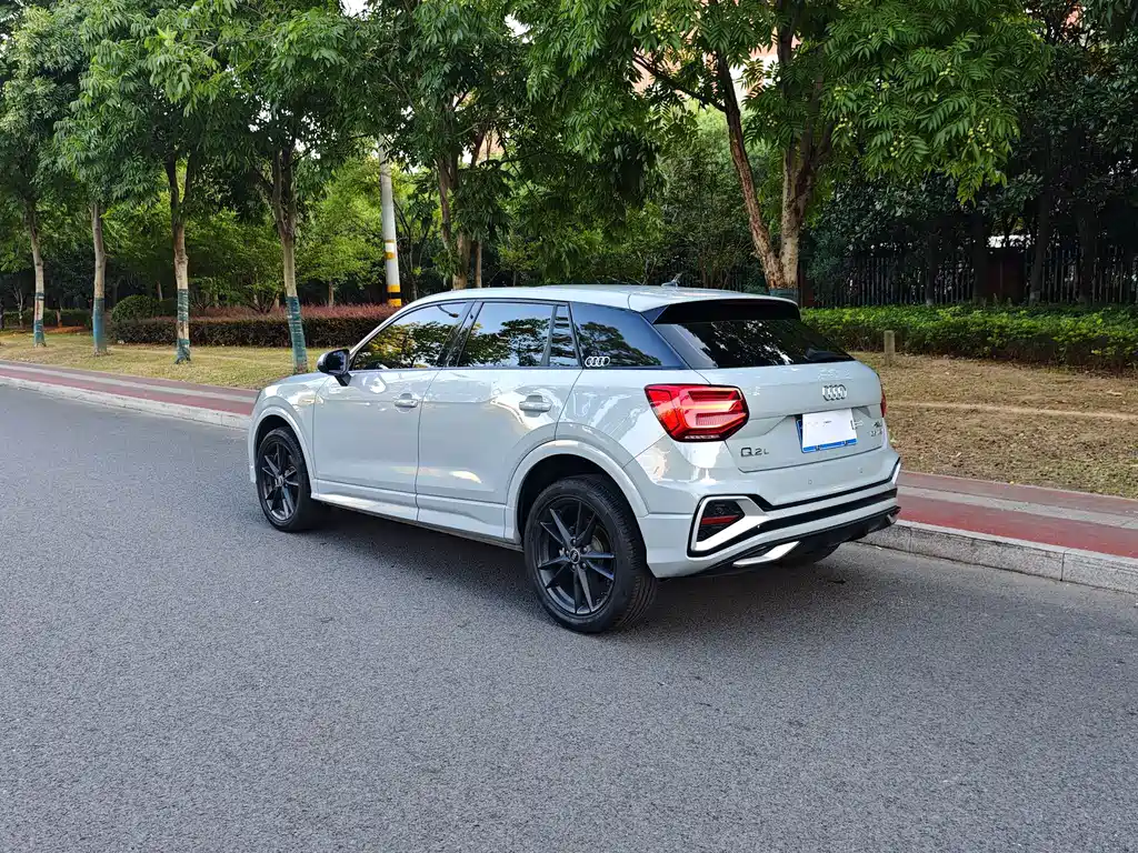 Audi Q2L — миниатюра 10