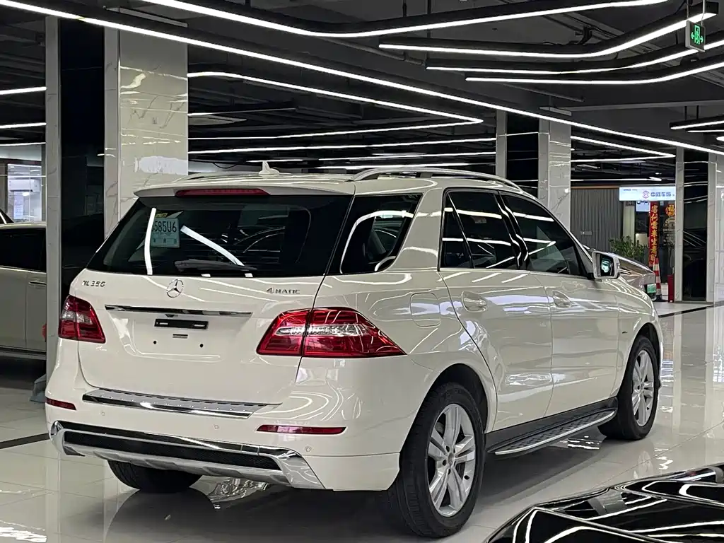 Mercedes-Benz M-Class — миниатюра 4