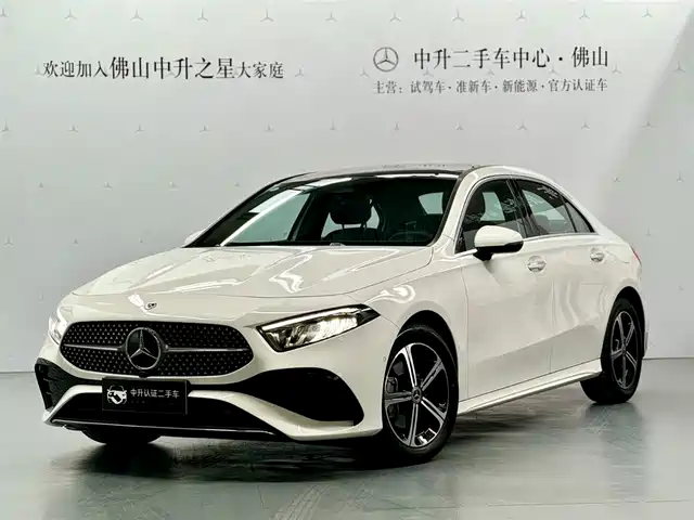 MERCEDES-BENZ A CLASS 2024