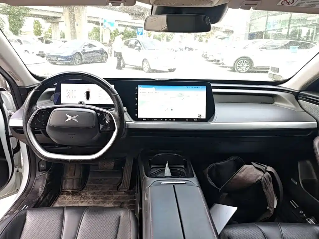 XPeng P7 — миниатюра 10