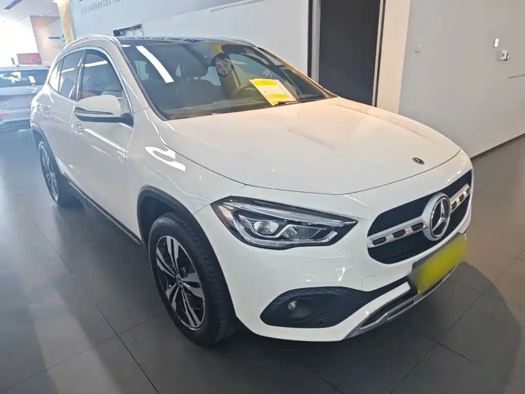 Mercedes-Benz GLA — миниатюра 4