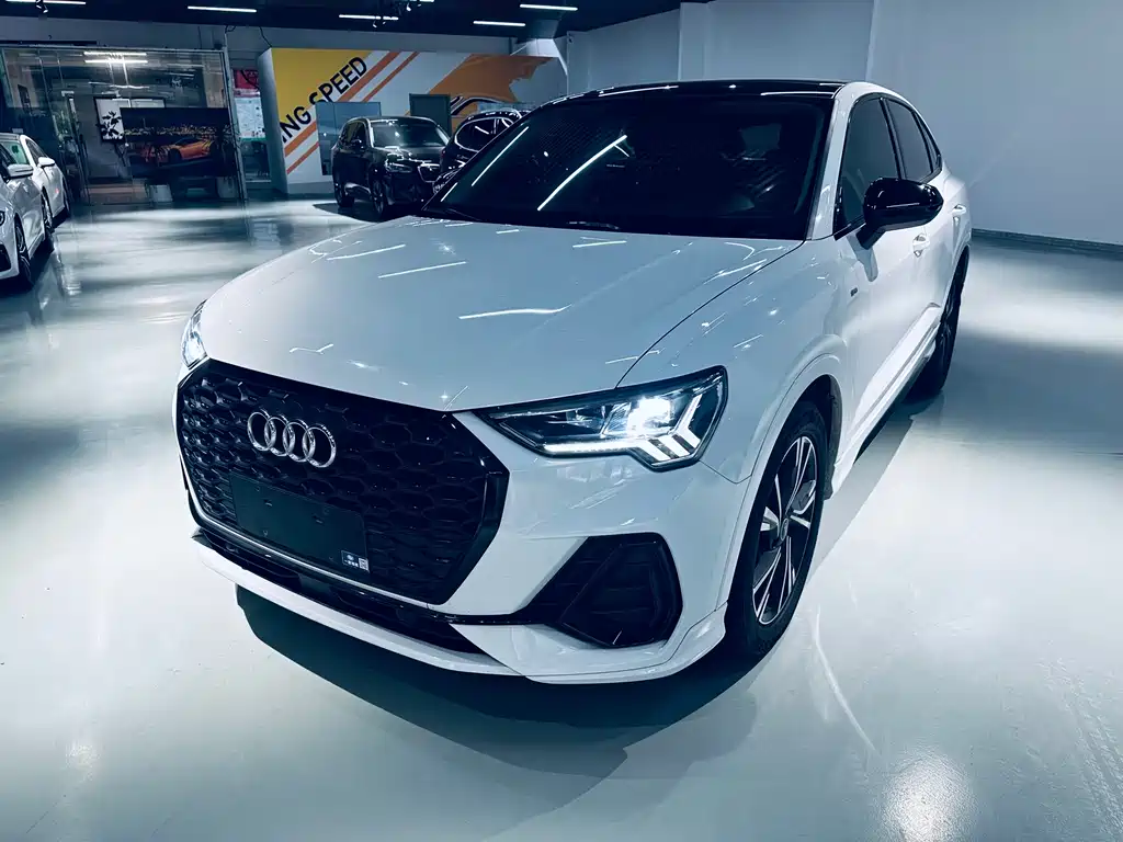 Купить Audi Q3 Sportback