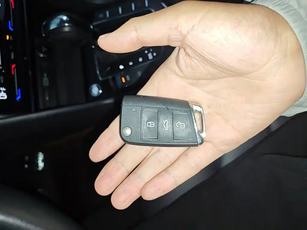 Volkswagen Tharu — миниатюра 9