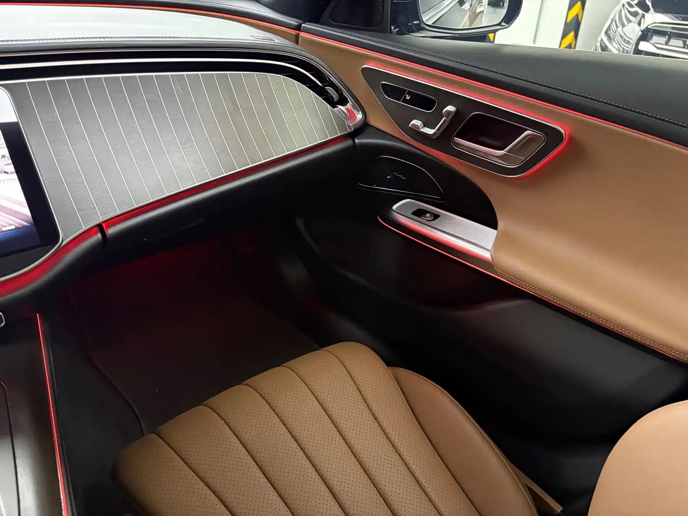 Mercedes-Benz E-Class id 4653803 из Китая 21