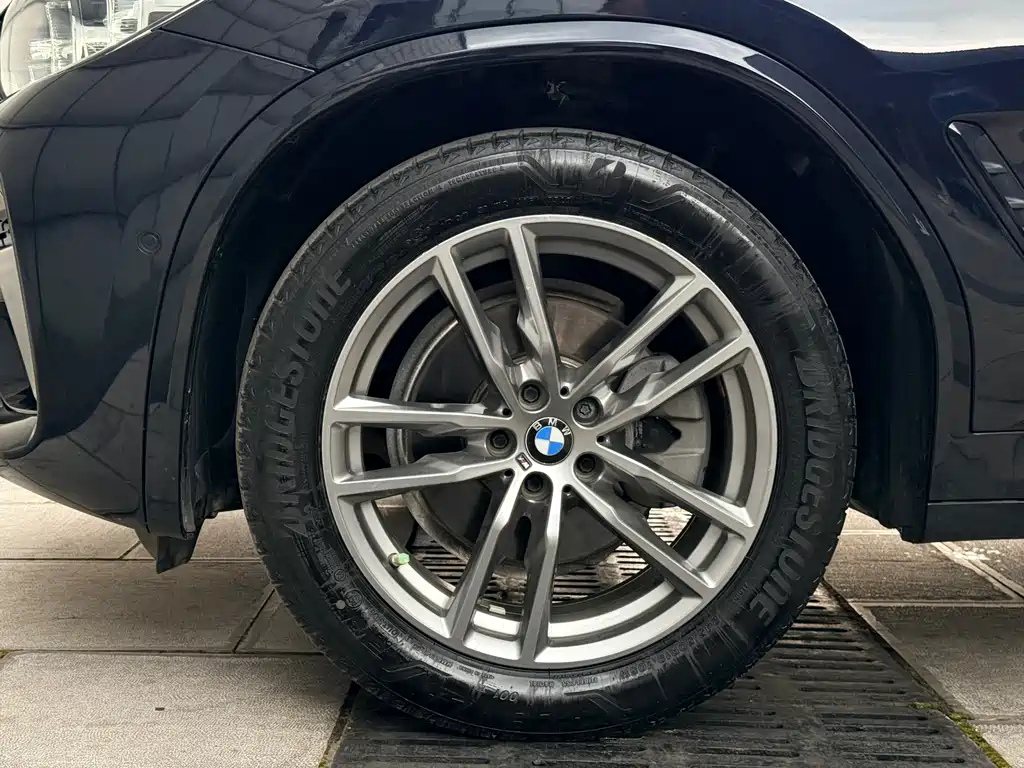 BMW X3 — миниатюра 21