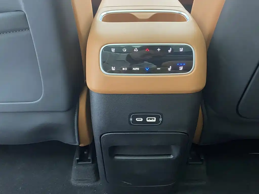 Leapmotor Leapmotor C16 — миниатюра 28