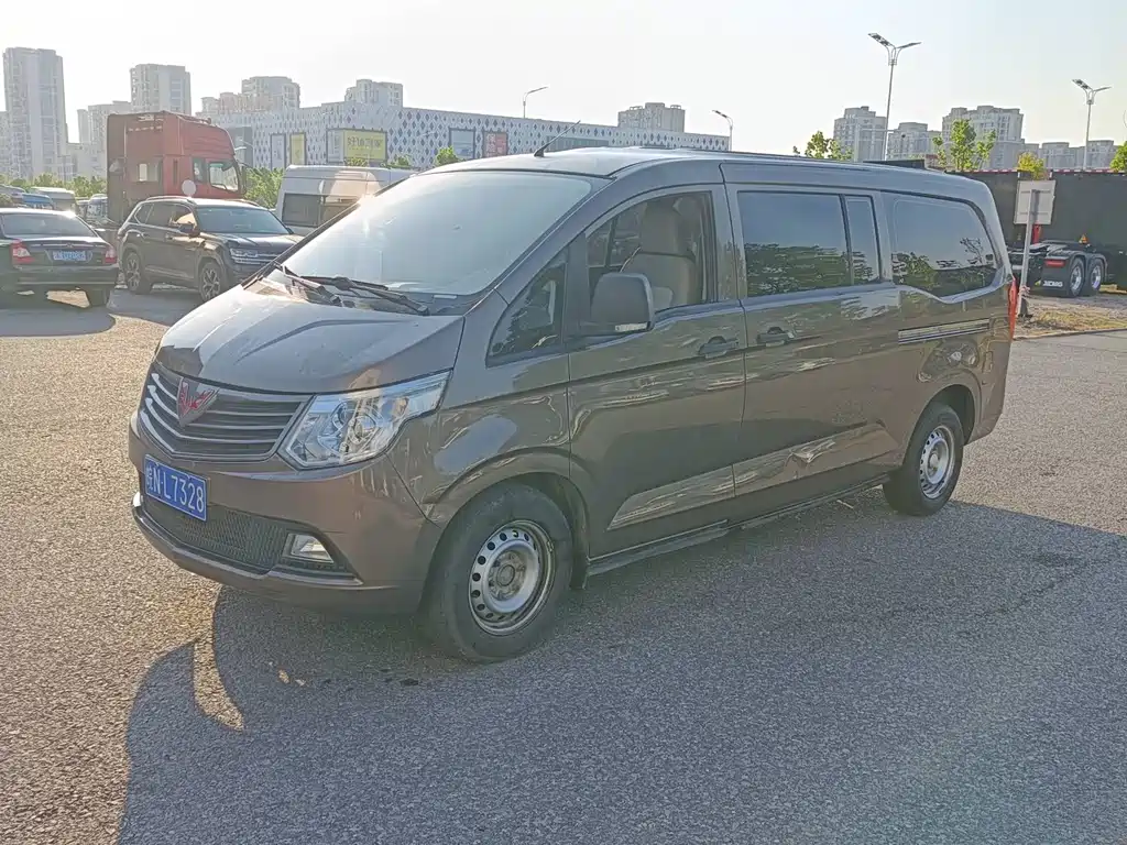 Wuling Zhengcheng Classic 2016
