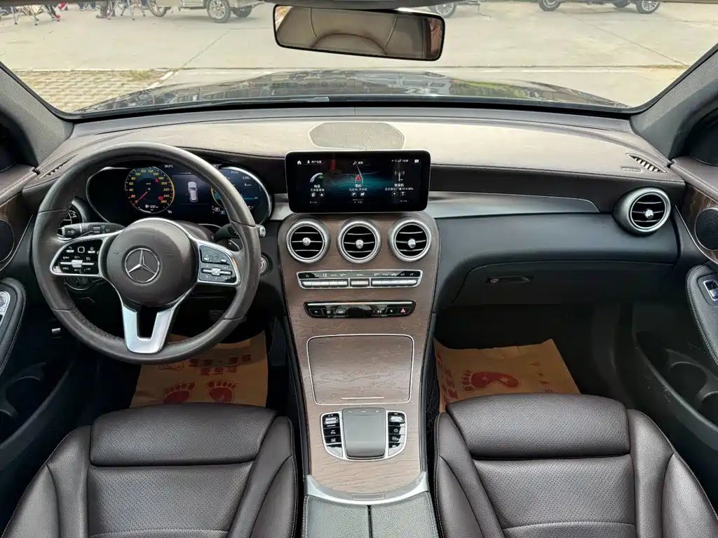 Mercedes-Benz GLC — миниатюра 10