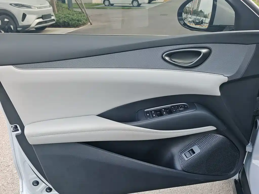 BYD Seal 06 — миниатюра 16