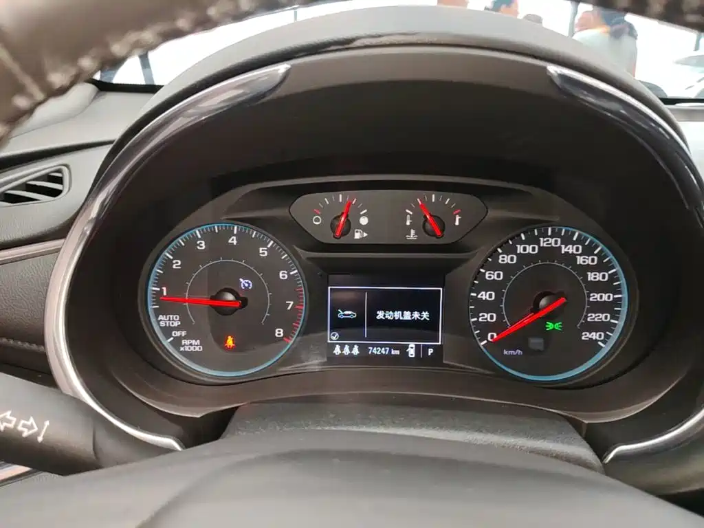 Chevrolet Malibu XL — миниатюра 12