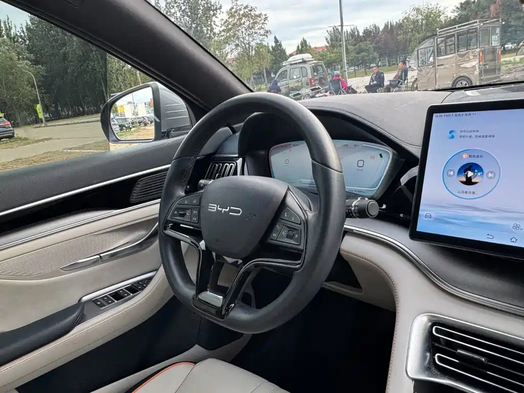 BYD PLUS New Energy — миниатюра 21