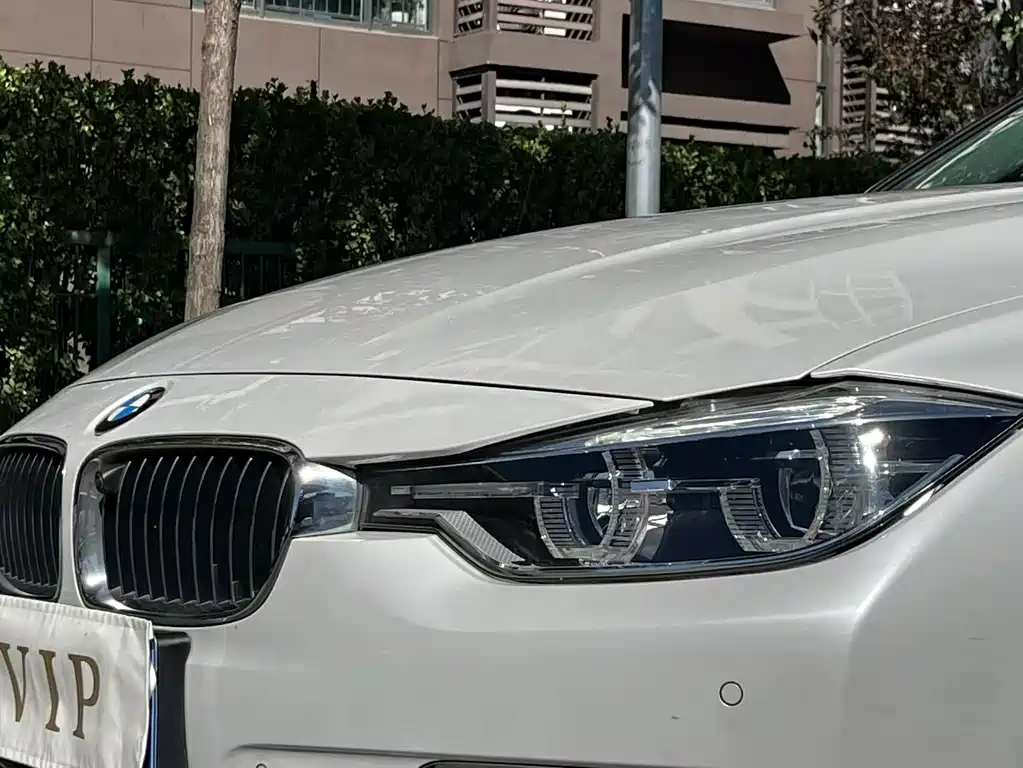 BMW 3 Series — миниатюра 10