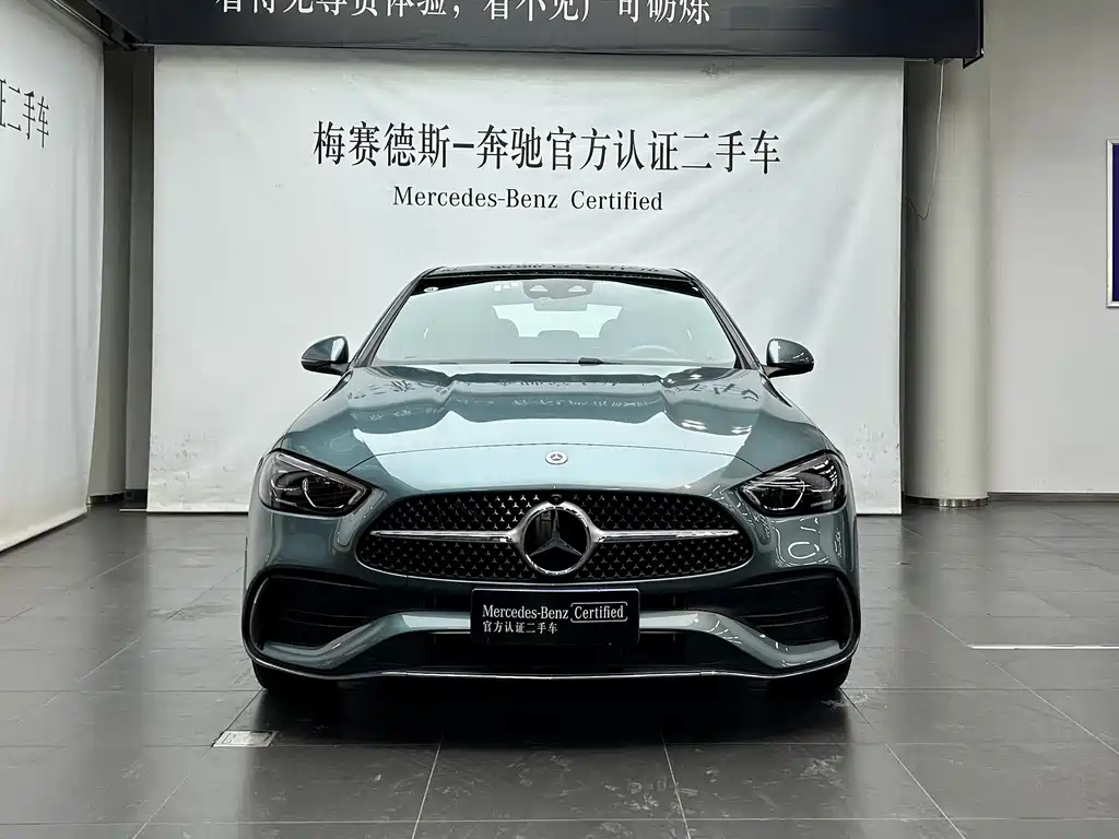 Mercedes-Benz C-Class — миниатюра 2