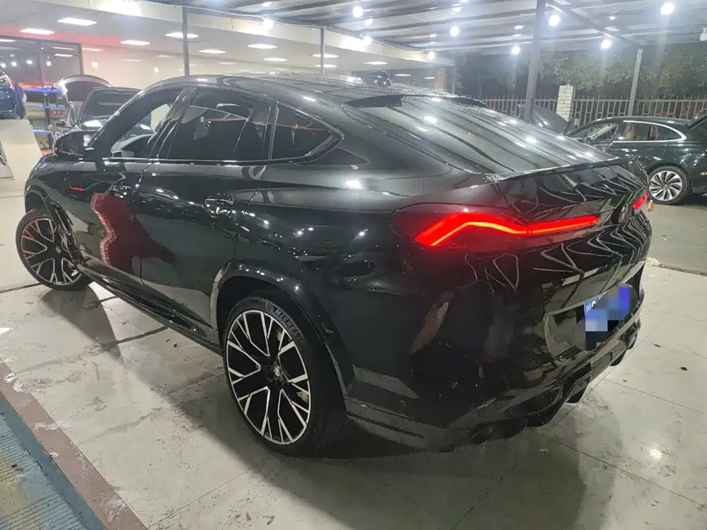 BMW X6 M — миниатюра 5