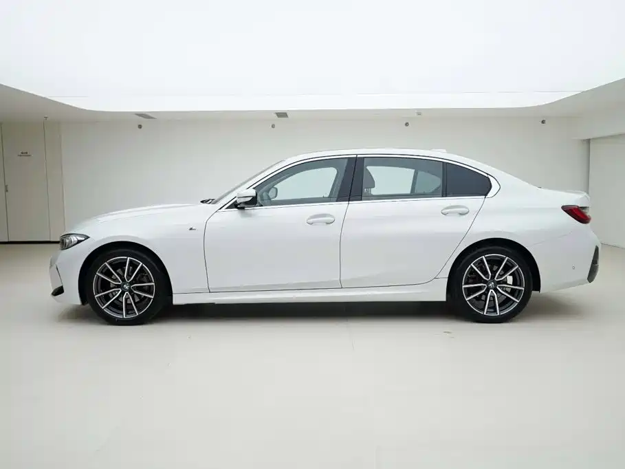 BMW 3 Series — миниатюра 3
