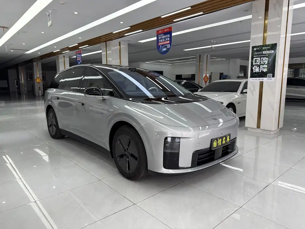 Li Auto Li i8 — миниатюра 3