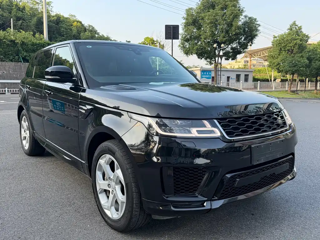 Land Rover Sport PHEV — миниатюра 3