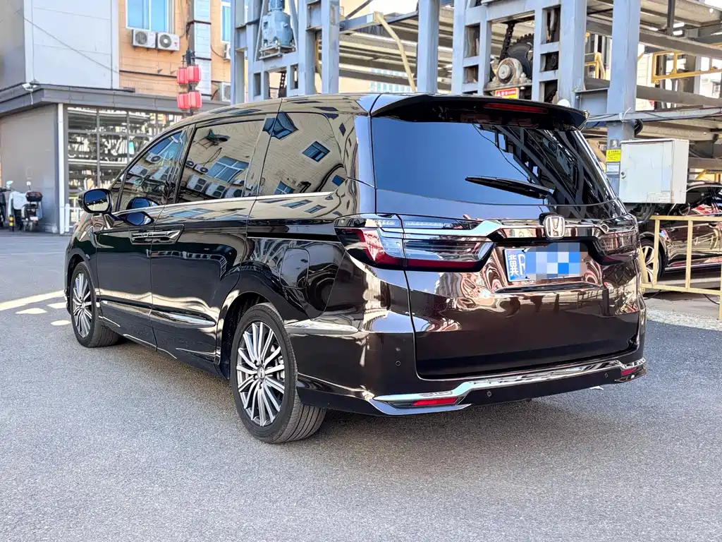 Honda Elysion — миниатюра 9