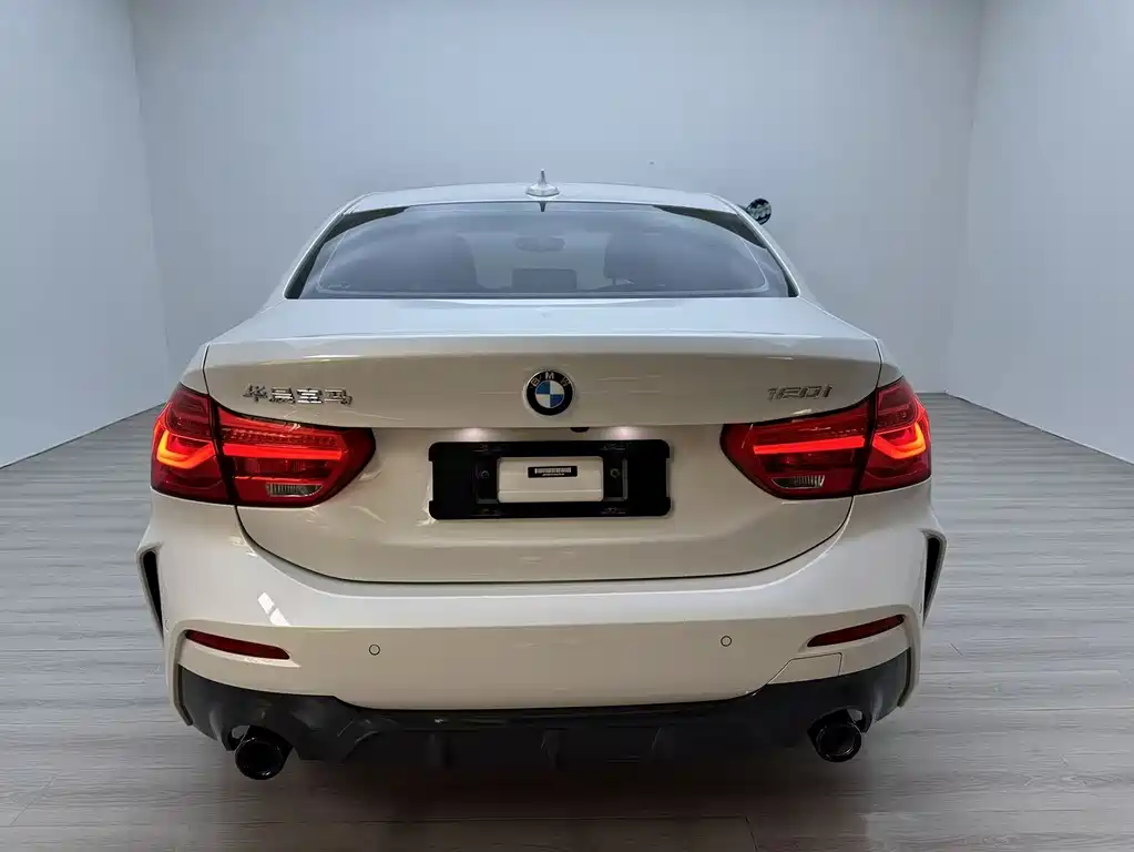 BMW 1 Series 1 2021 120i M Sport