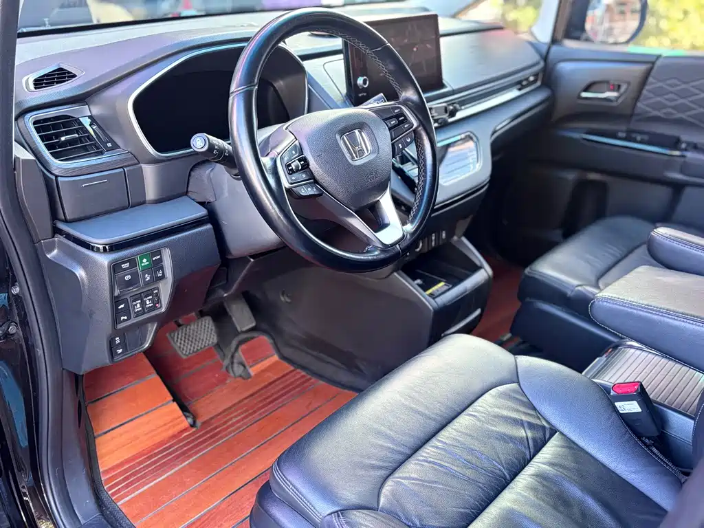 Honda Elysion — миниатюра 4
